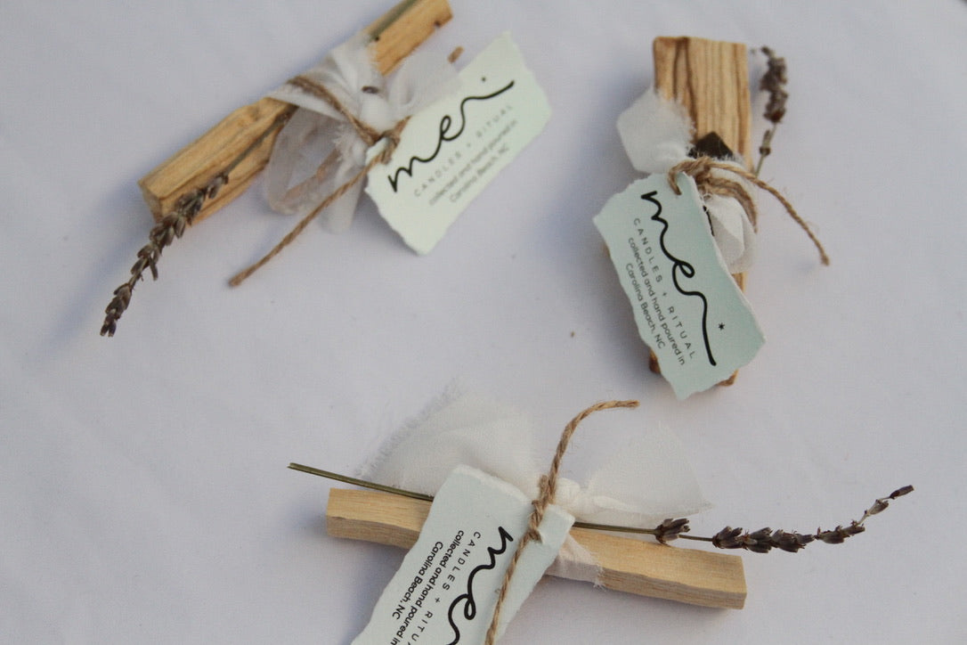 Blessing Bundle- Palo Santo, Dried Lavender and Crystal